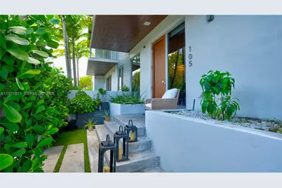 545 SW 11th St #105, Miami, FL 33129 - Photo 1