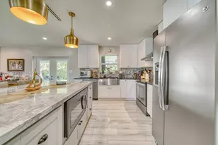 9104 SW 180th St, Palmetto Bay, FL 33157 - Photo 11