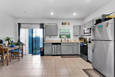 117 NE 3rd Ct, Florida City, FL 33034 - Photo 11