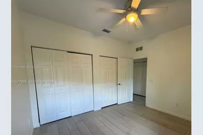 12350 S Village Cir, Davie, FL 33325 - Photo 23