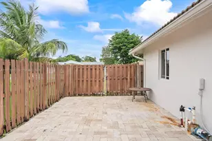5620 SW 9th St, Plantation, FL 33317 - Photo 37