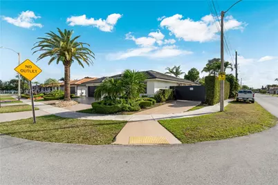 1599 SW 141st Ave, Miami, FL 33184 - Photo 3