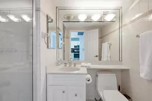 5601 Collins Ave, Miami Beach, FL 33140 - Photo 17