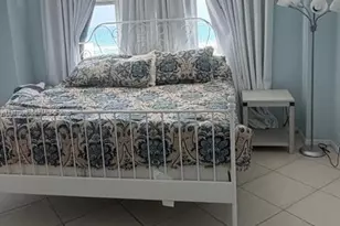 5601 Collins Ave, Miami Beach, FL 33140 - Photo 15