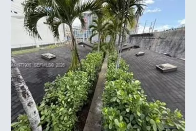 118 NW 24th St, Miami, FL 33127 - Photo 25