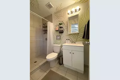 118 NW 24th St, Miami, FL 33127 - Photo 11