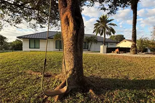 11300 NW 5th St, Plantation, FL 33325 - Photo 7