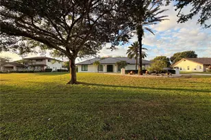 11300 NW 5th St, Plantation, FL 33325 - Photo 5