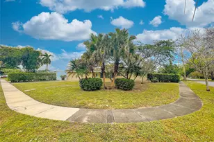 192 SW 62nd Terrace, Plantation, FL 33317 - Photo 47
