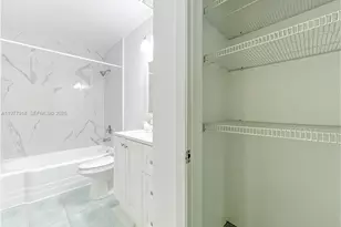 192 SW 62nd Terrace, Plantation, FL 33317 - Photo 31