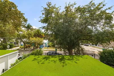 2225 SW 18th Ave, Miami, FL 33145 - Photo 43