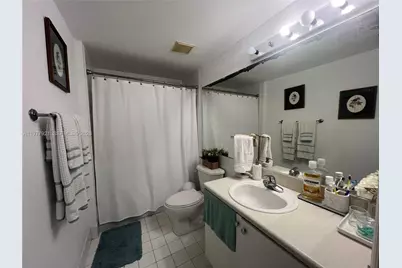 5099 NW 7th St #505, Miami, FL 33126 - Photo 9