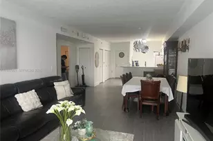 5099 NW 7th St, Miami, FL 33126 - Photo 3