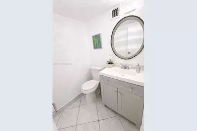 2101 Atlantic Shores Blvd #108, Hallandale Beach, FL 33009 - Photo 7