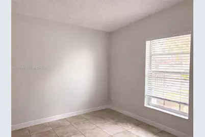 614 Woodgate Cir #C, Sunrise, FL 33326 - Photo 7