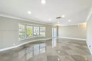 2770 NE 8th Ct, Pompano Beach, FL 33062 - Photo 5