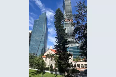 1541 Brickell Ave #B403, Miami, FL 33129 - Photo 3
