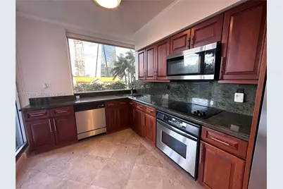 1541 Brickell Ave #B403, Miami, FL 33129 - Photo 5