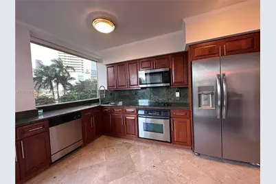 1541 Brickell Ave #B403, Miami, FL 33129 - Photo 5