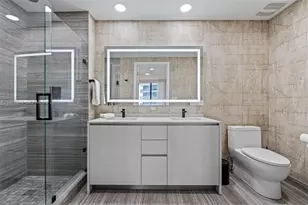 1010 Brickell Ave, Miami, FL 33131 - Photo 13