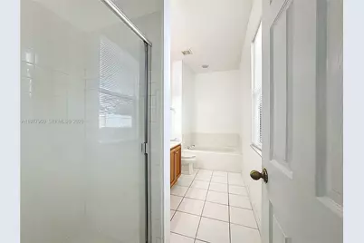 1270 E Classic Ct, Vero Beach, FL 32966 - Photo 21