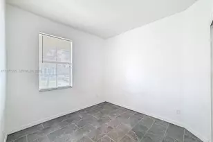 1270 E Classic Ct, Vero Beach, FL 32966 - Photo 13