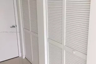 7825 NW 107th Ave, Doral, FL 33178 - Photo 11