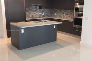 7825 NW 107th Ave, Doral, FL 33178 - Photo 5