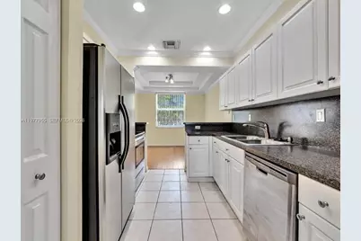 858 NW 170th Ter #858, Pembroke Pines, FL 33028 - Photo 3