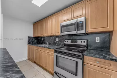 4180 NW 79th Ave #1D, Doral, FL 33166 - Photo 3