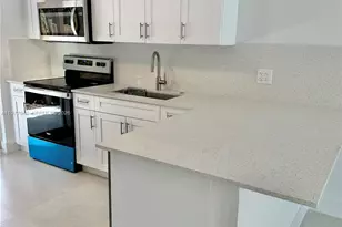 12125 NE 7th Ave, North Miami, FL 33161 - Photo 11