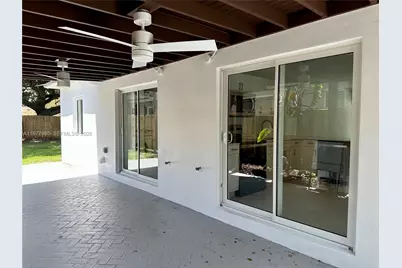 12125 NE 7th Ave, North Miami, FL 33161 - Photo 29