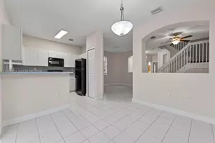 2537 SE 15th Ct, Homestead, FL 33035 - Photo 11