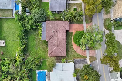 2060 Keystone Blvd, North Miami, FL 33181 - Photo 7