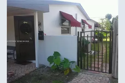 2512 Island Dr, Miramar, FL 33023 - Photo 3