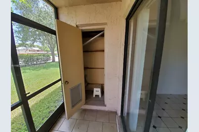 10456 NW 10th St #105, Pembroke Pines, FL 33026 - Photo 9