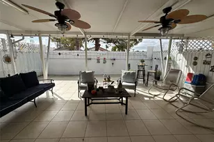 2385 W 69th St, Hialeah, FL 33016 - Photo 21