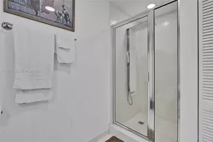 3470 E Coast Ave, Miami, FL 33137 - Photo 27