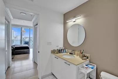 3470 E Coast Ave #H0708, Miami, FL 33137 - Photo 25