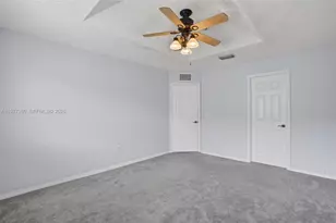 2209 SE 24th Pl, Homestead, FL 33035 - Photo 23