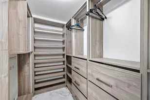 488 NE 18th St, Miami, FL 33132 - Photo 19