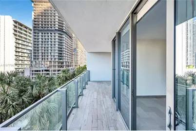 88 SW 7th St #806, Miami, FL 33130 - Photo 33