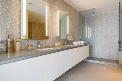 88 SW 7th St #806, Miami, FL 33130 - Photo 57