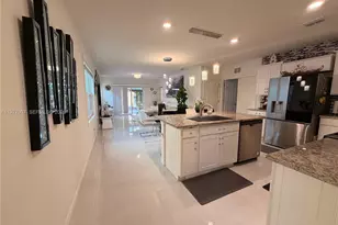 12422 SW Rimini Way, Port Saint Lucie, FL 34987 - Photo 15