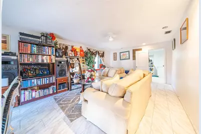 419 SW 80th Ave, Pompano Beach, FL 33068 - Photo 21
