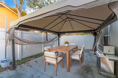 3983 NE 12th Dr, Homestead, FL 33033 - Photo 23