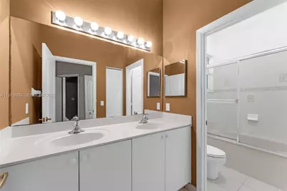 3983 NE 12th Dr, Homestead, FL 33033 - Photo 17