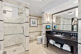 4391 Collins Ave, Miami Beach, FL 33140 - Photo 21