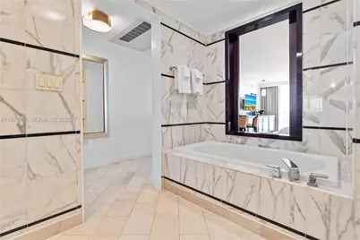 4391 Collins Ave #412, Miami Beach, FL 33140 - Photo 23