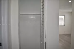 900 NW 8th Ave, Pompano Beach, FL 33060 - Photo 9